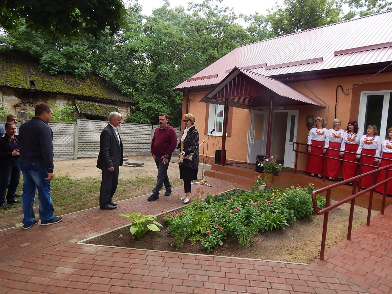 Після капітального ремонту і реконструкції розпочав роботу фельдшерський пункт в с.Кузьки